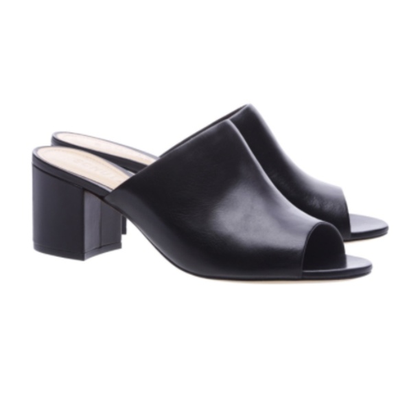 SCHUTZ Shoes - Schutz Black Leather Mule Sandal